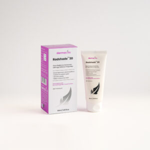 Parsol ® TX, Oxybenzone, Avobenzone, Hyaluronic Acid, Micronized Zinc Oxide, Titanium Dioxide, Aloevera, Vitamin C &